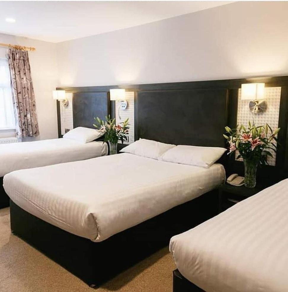 ไฮเบอร์เนียน โฮเต็ล Hotel มาลโลว์ ภายนอก รูปภาพ